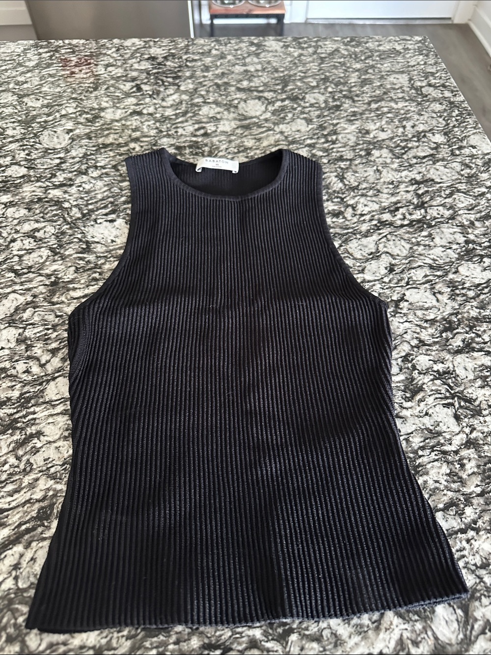 LIKE NEW Aritzia Babaton Ribbed Tank